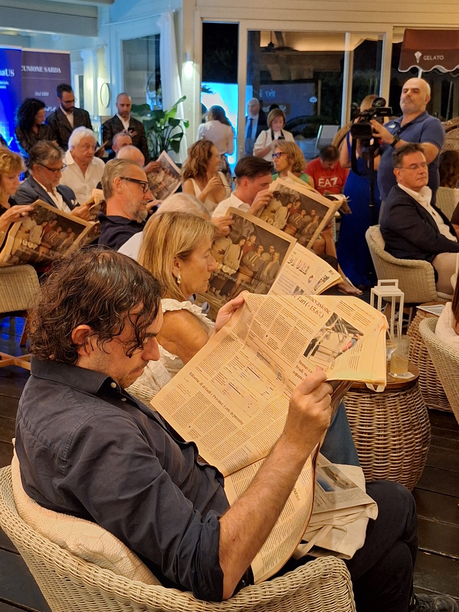 silent reading Porto Rotondo 3